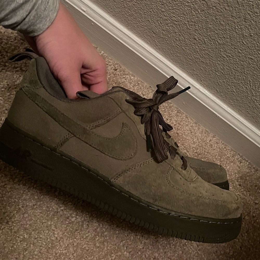 Army Green Nike Airforce 1’s
